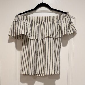 Banana Republic Off-shoulder Ruffle Top small